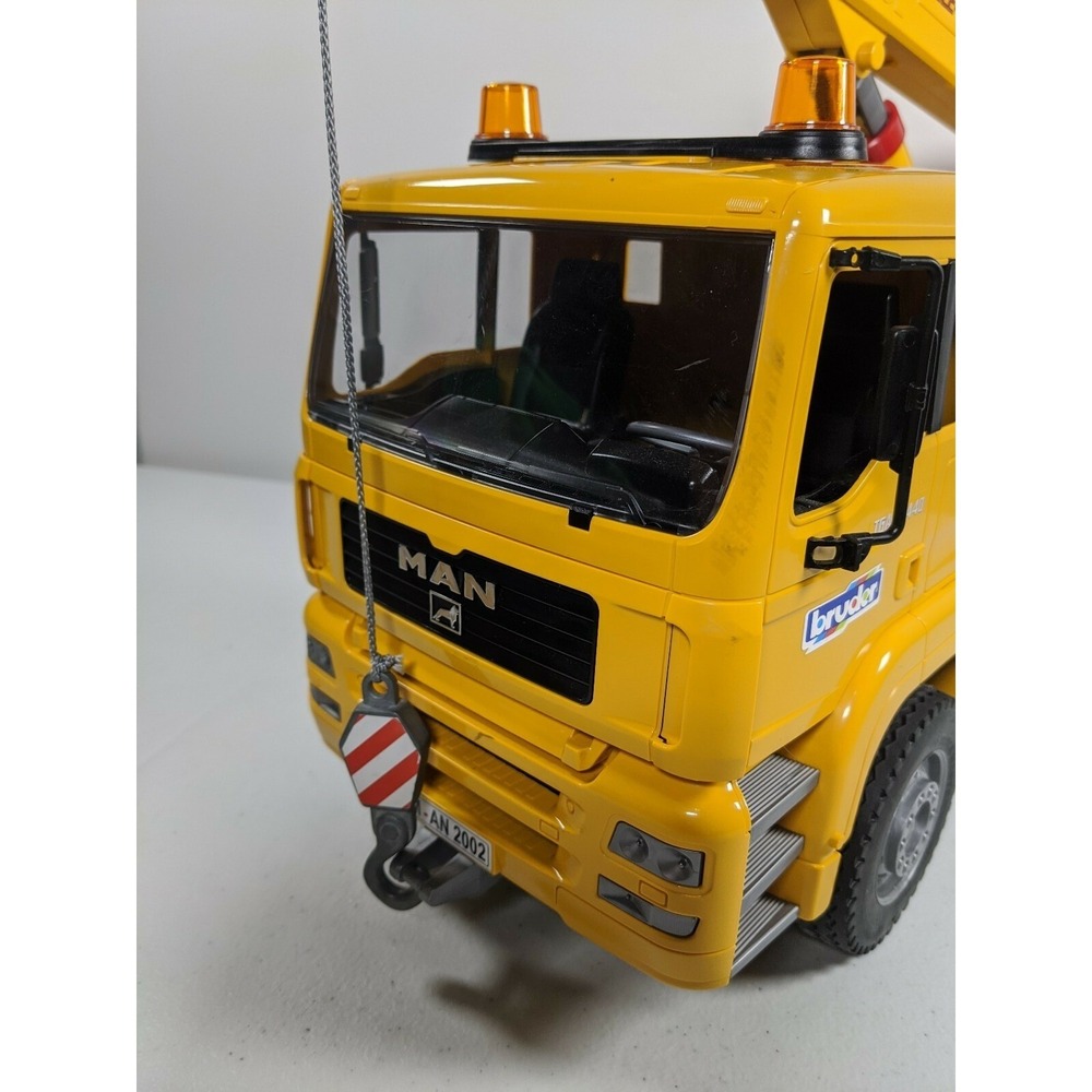 Bruder MAN TGA 41.440 Tele-Crane TC-4500 Construction Toy Truck Germany - Picture 4 of 11